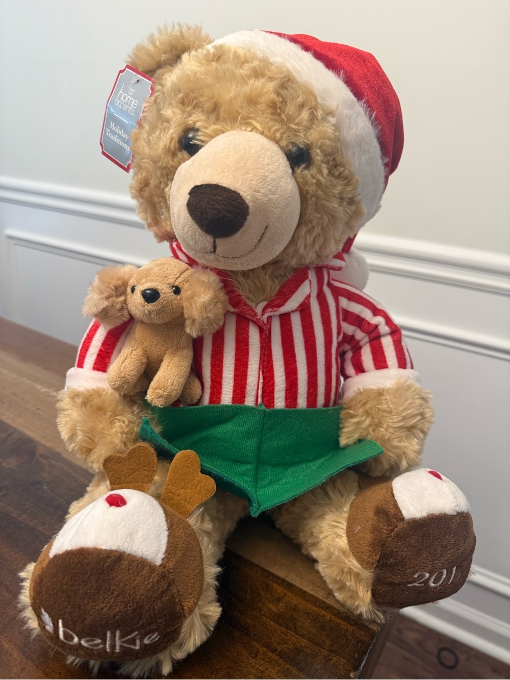 Belk Christmas Bear 2017 13" Pajamas Puppy Reindeer Slippers Santa Hat NWT